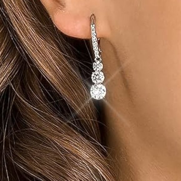 NWT Sparkling Bling Swarovski Crystal Rhinestone Drop Earrings Or Neckla… - Picture 3 of 9